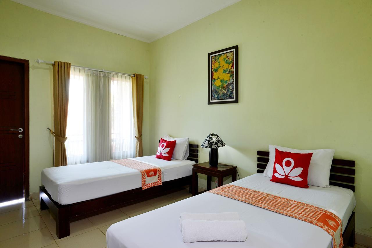 Zen Rooms Pakualaman Yogyakarta Exterior photo